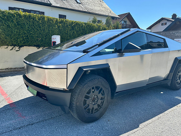 Tesla Cybertruck