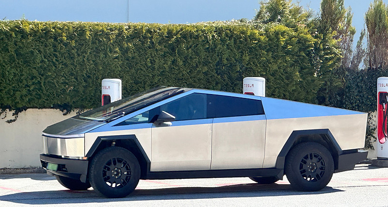 Tesla Cybertruck