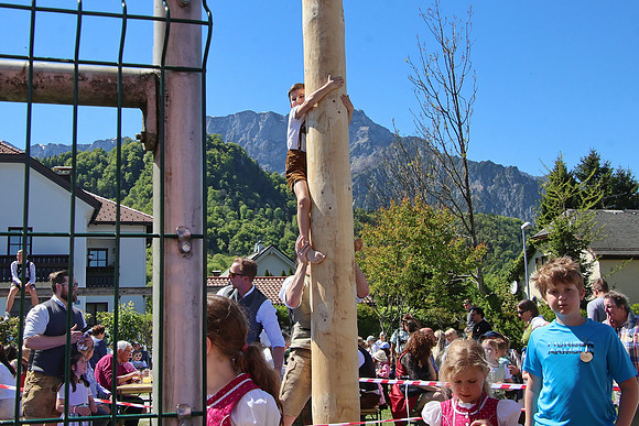 Maibaumaufstellen Rehhof 2026