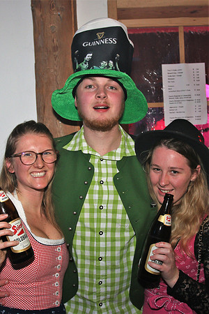 Aprés Ski Party in der Fuchserei