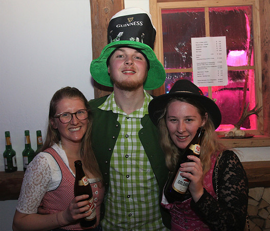 Aprés Ski Party in der Fuchserei