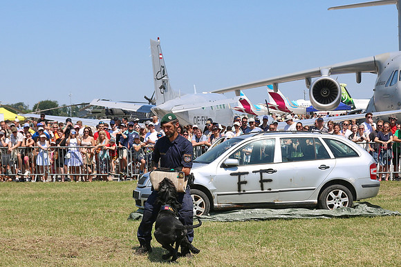 Fest zu 100-Jahre Salzburger Flughafen