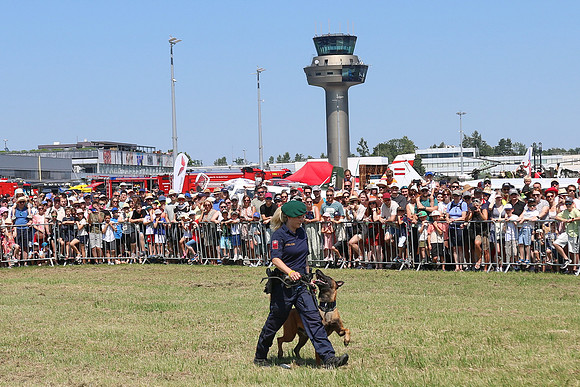Fest zu 100-Jahre Salzburger Flughafen