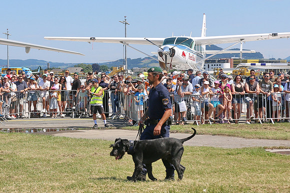Fest zu 100-Jahre Salzburger Flughafen