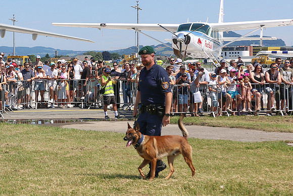 Fest zu 100-Jahre Salzburger Flughafen