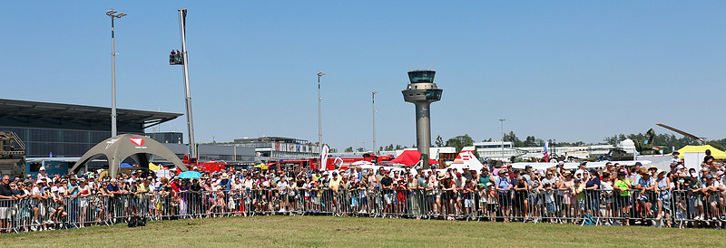 Fest zu 100-Jahre Salzburger Flughafen