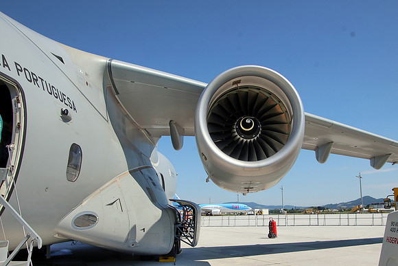 Fest zu 100-Jahre Salzburger Flughafen