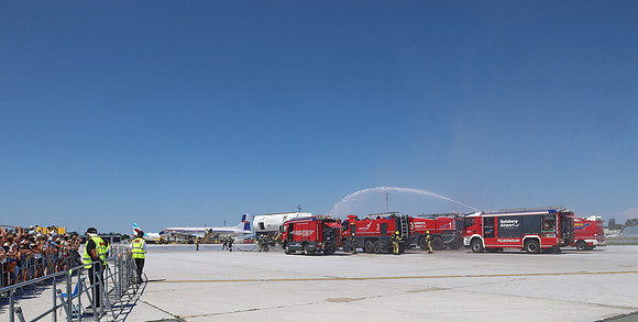 Fest zu 100-Jahre Salzburger Flughafen