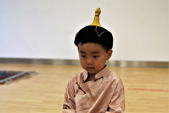 Tsagaan Sar, mit dem "Shagain Kharvaa"