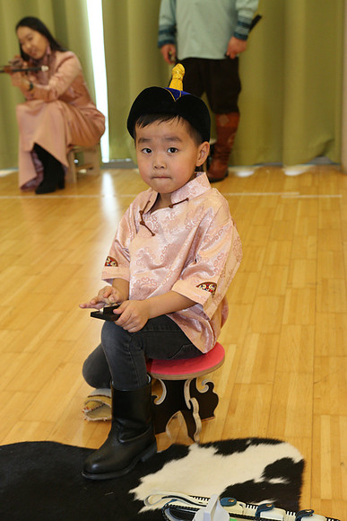 Tsagaan Sar, mit dem "Shagain Kharvaa"