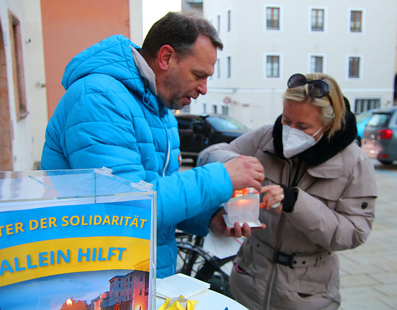 Hallein hilft