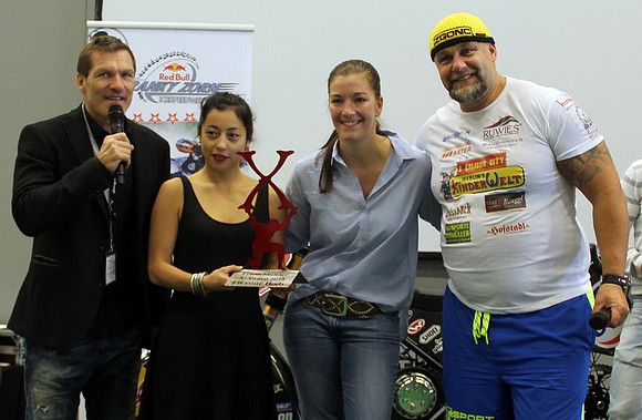 X-AWARD 2015
