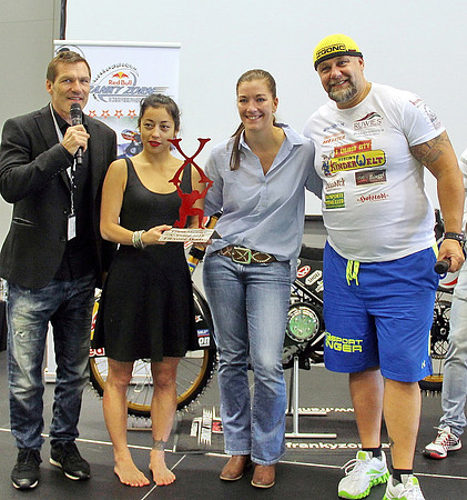 X-AWARD 2015