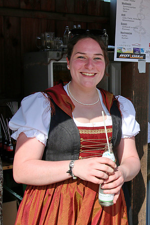 Maibaumaufstellen