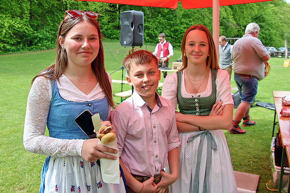 Maibaumaufstellen St. Jakob am Thurn