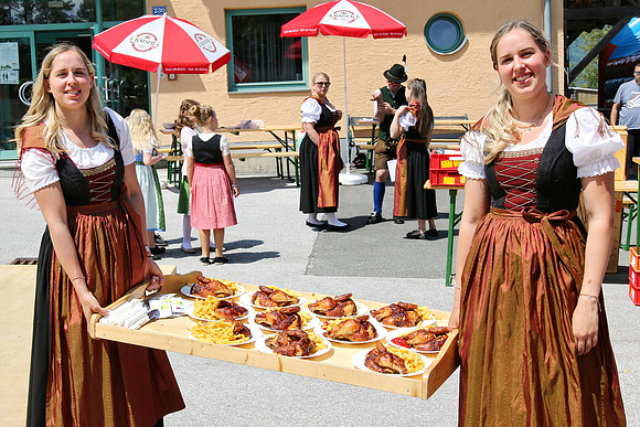 Maibaumaufstellen