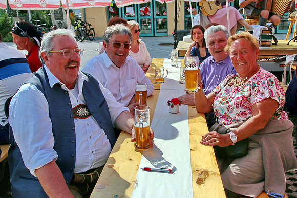Maibaumaufstellen