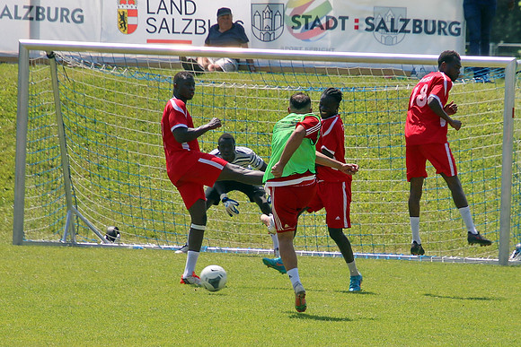 19.06.2022 Integrations-Fussball WM