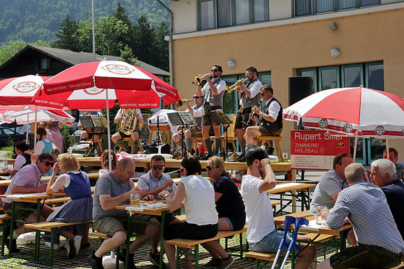 Maibaumaufstellen