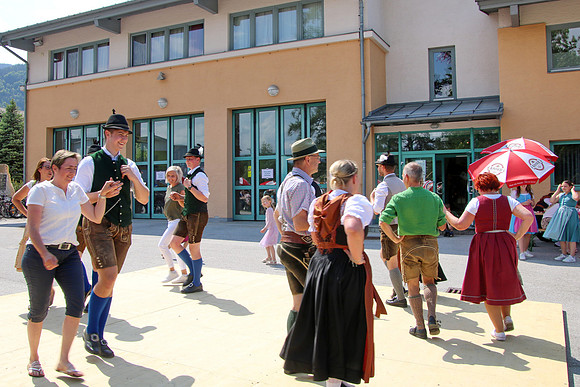 Maibaumaufstellen