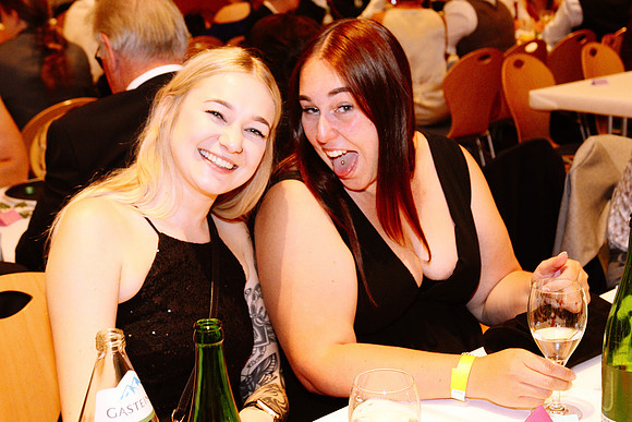 HAK Ball Hallein