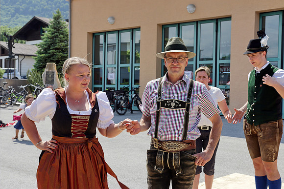 Maibaumaufstellen