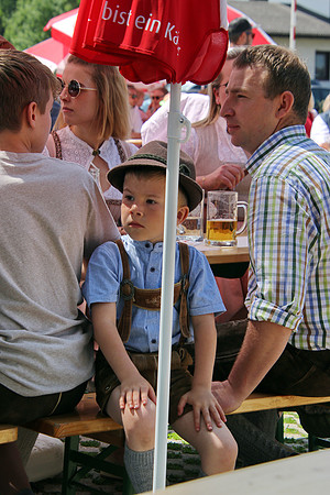 Maibaumaufstellen