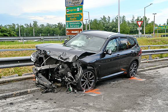 Schwerer Unfall in der Franz-Brötzner-Straße
