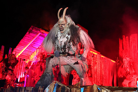 St. Leonharder Krampus-Show
