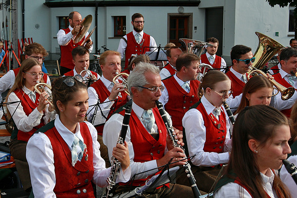 Niederalmer Dorfplatzfest 2023