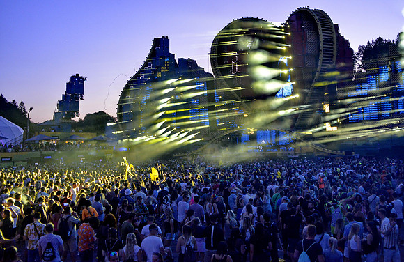 10 Years Electric Love 2023