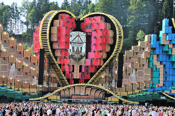 10 Years Electric Love