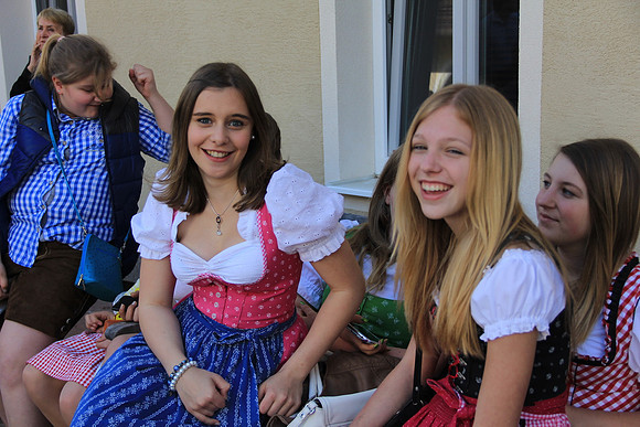 01.05.2014 Maibaumaufstellen Bad Vigaun