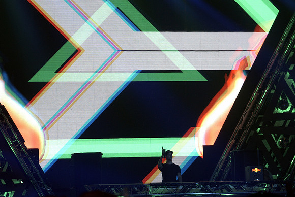 Electric Love 2016 - Warm Up