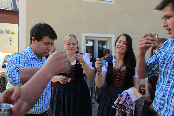 01.05.2014 Maibaumaufstellen Bad Vigaun