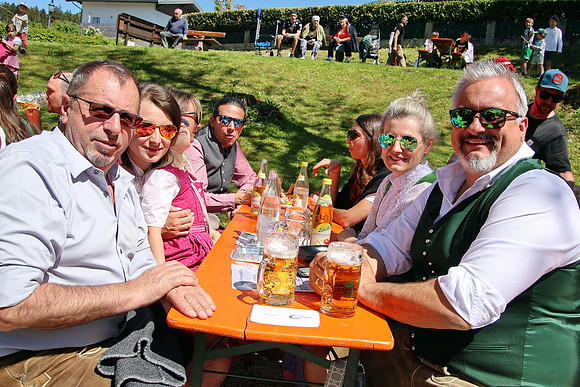 Maibaumaufstellen der LJ Großgmain