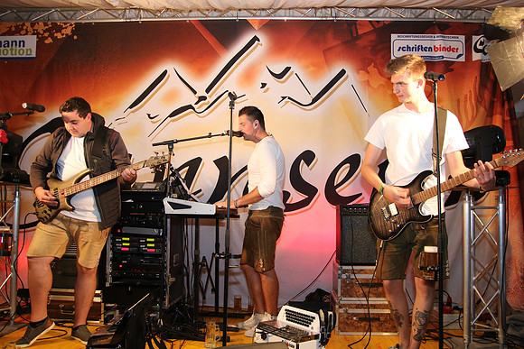 Brandheiße Partynight 2022