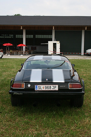 Detroit Muscle V8 Party