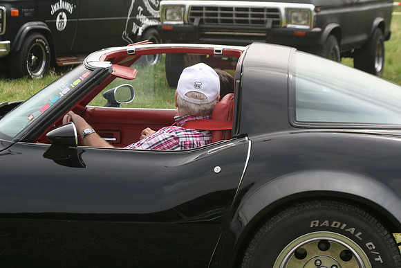Detroit Muscle V8 Party