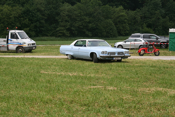 Detroit Muscle V8 Party