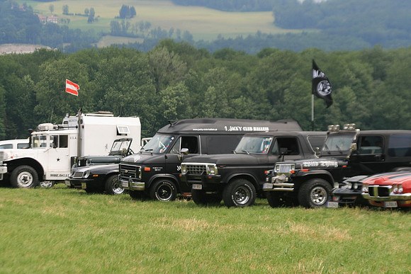 Detroit Muscle V8 Party