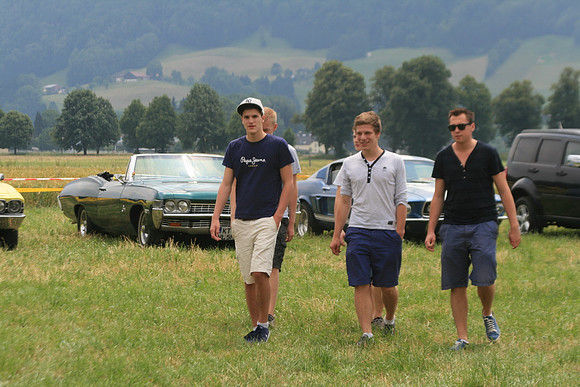 Detroit Muscle V8 Party