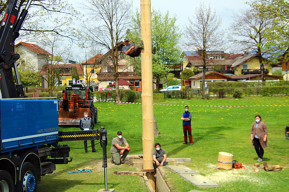 Maibaumaufstellen in Kuchl 2021