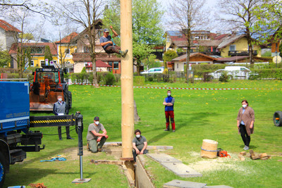 Maibaumaufstellen in Kuchl 2021