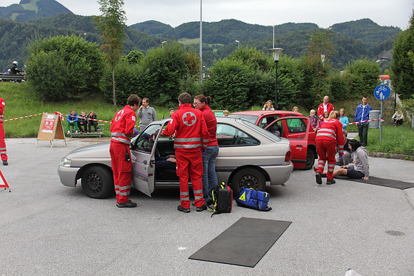 Tag der offenen Tür - Rotes Kreuz Hallein