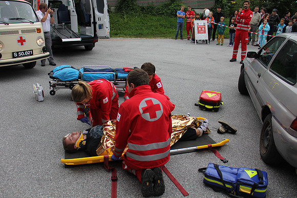Tag der offenen Tür - Rotes Kreuz Hallein