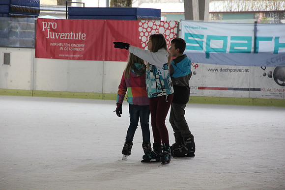 Stars on Ice