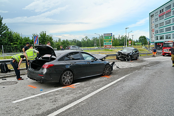 Schwerer Unfall in der Franz-Brötzner-Straße