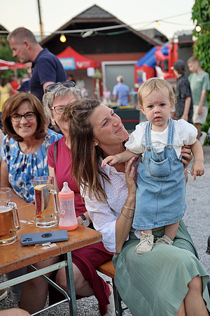 Niederalmer Dorfplatzfest 2025