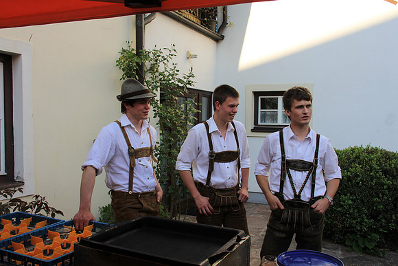 01.05.2014 Maibaumaufstellen Bad Vigaun